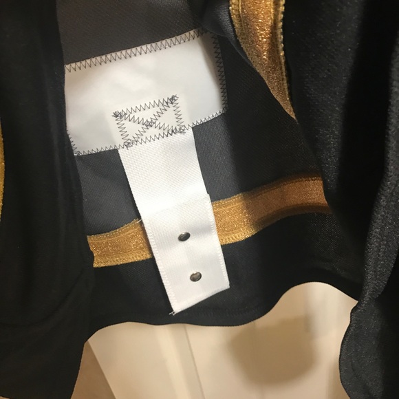 New Adidas Las Vegas Golden Knights jersey - Picture 5 of 6